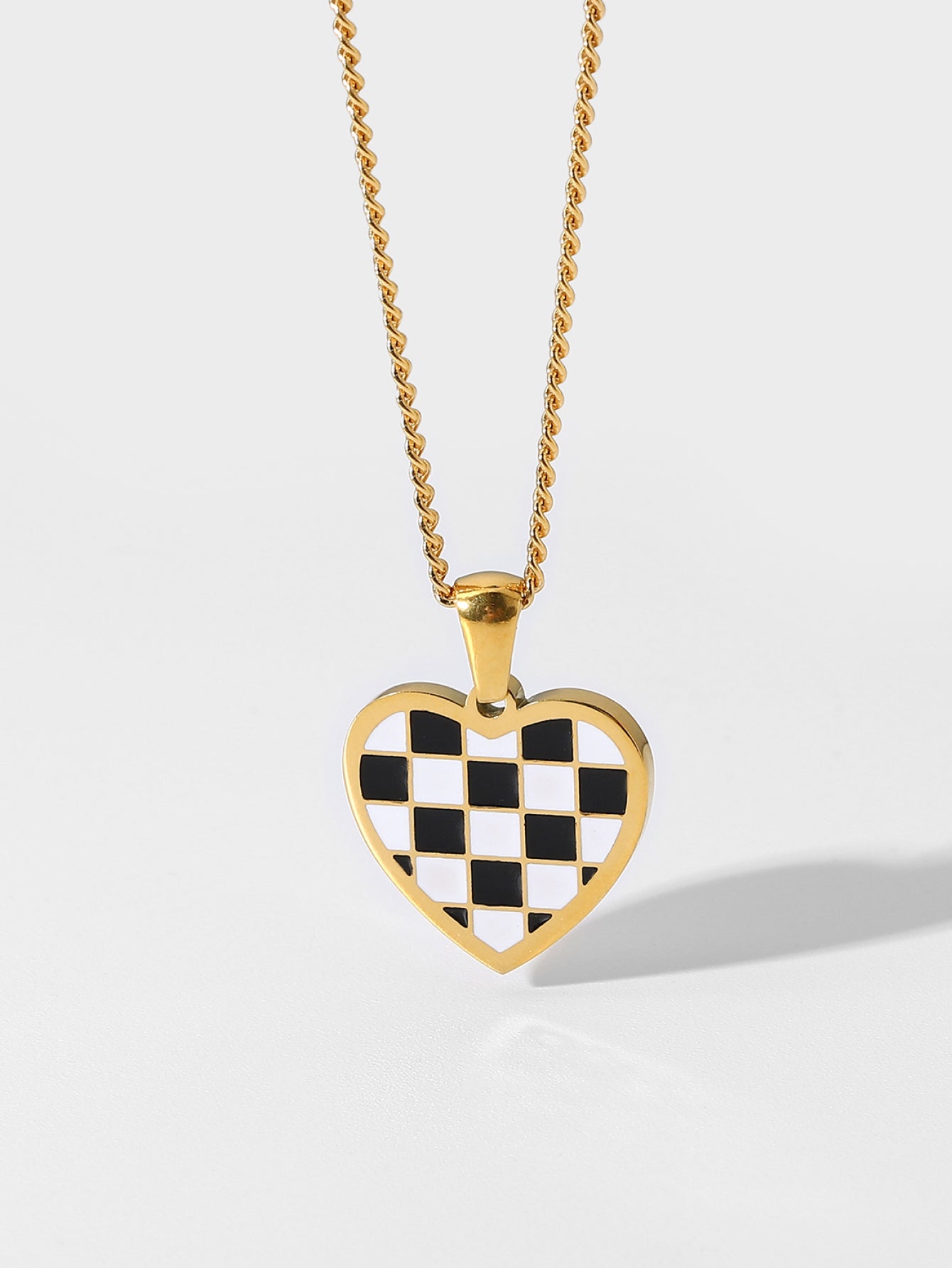Checkerboard Heart Pendant Chain Necklace